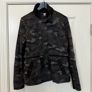 CAbi Atc Black Gray Camouflage Jacket Size Medium Knit Camo